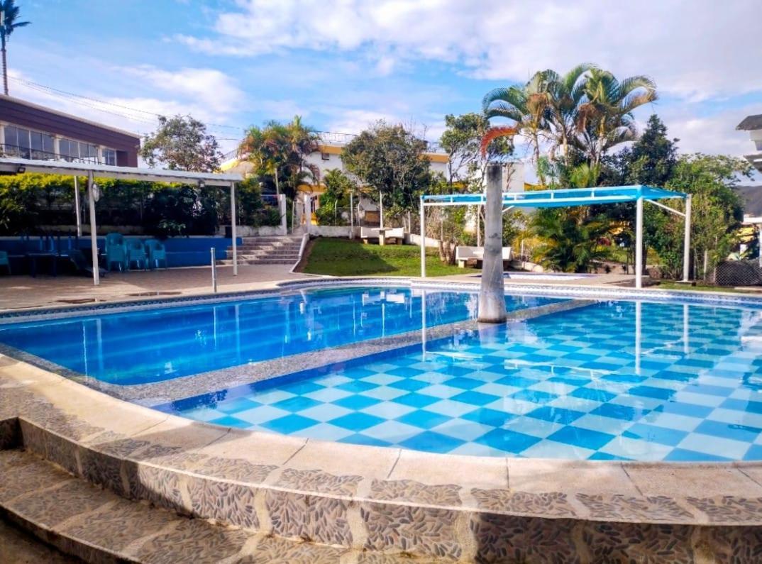 Hotel Y Cabanas Rio Mayo Чачагуи Экстерьер фото
